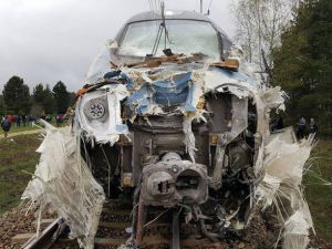 Akt oskarżenia po głośnym zderzeniu Pendolino i ciężarówki pod Ozimkiem w 2017 roku 