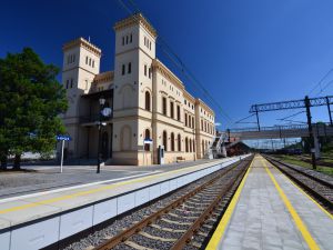 Zabytkowy dworzec w Węglińcu wyróżniony w prestiżowym konkursie