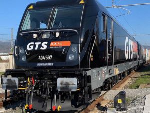 Flota włoskiego przewoźnika  GTS Rail powiększa się o dwie nowe lokomotywy TRAXX 494 