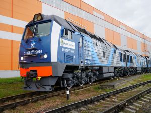 Transmashholding przekazuje firmie Elga-Trans kolejne trzy nowe, trzysekcyjne lokomotywy spalinowe