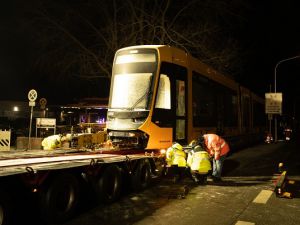 Pierwszy tramwaj TINA najnowszej generacji dostarczył Stadler do Darmstadt