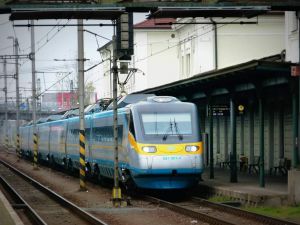 Zwiększy się dostęp do sieci Wi-Fi na pokładach pociągów Kolei Czeskich.