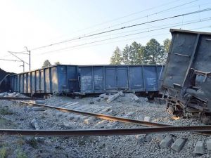 W Tarnowie Opolskim wykoleił się pociąg. Przerwa w ruchu może potrwać pięć dni