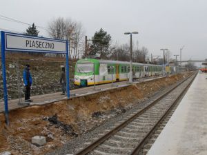 Od grudnia pasażerowie w Piasecznie będą korzystać z nowego peronu
