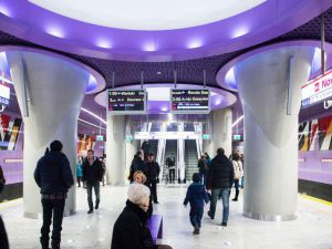 Warszawa: trzy lata centralnego odcinka II linii metra