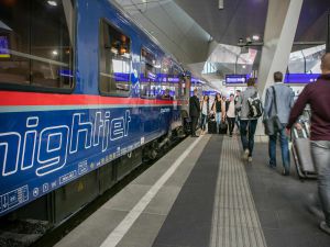 ÖBB NightJet znacznie obniżyły ceny biletów na nowe pociągi.