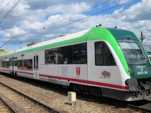 Bezpośrednie połączenie kolejowe Białystok - Ełk zostanie utrzymane