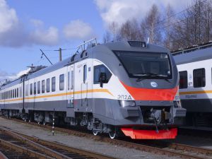 Transmashholding (TMH) dostarczył siedem pociągów EP2D do moskiewskiego CPPK