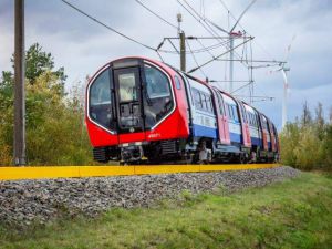 80% nowych pociągów linii Piccadilly będzie montowanych w Yorkshire, potwierdza Siemens Mobility.