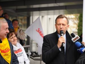 Marszałek woj. małopolskiego odpowiada protestującym kolejarzom
