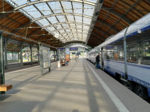Wrocław - nowy przystanek kolejowy i wiadukt dla tramwaju