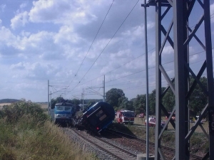 Czechy: zderzenie dwóch pociągów pasażerskich
