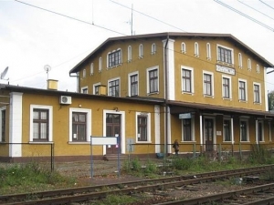 Dworzec w Krzeszowicach już po remoncie