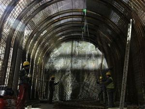 Metro: „false tunnel” w najgłębszej stacji