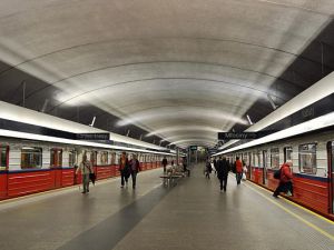 Ursynów chce utrzymać nocne kursy metra