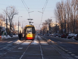 Warszawa: projekt modernizacji linii tramwajowej niespójny