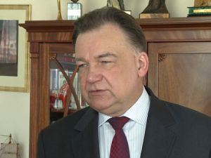 Ponad 300 mln zł z budżetu Mazowsza na KM i WKD