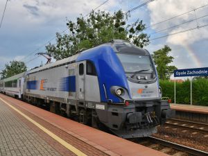 PKP Intercity wybiera NEWAG jako dostawcę 46 nowoczesnych lokomotyw E4DCU Griffin
