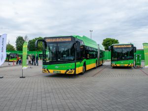  Poznań inwestuje w kolejne autobusy elektryczne. Przybędzie 37 Solarisów 