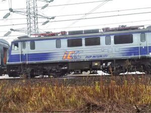Pożar lokomotywy PKP Intercity, są osoby poszkodowane  