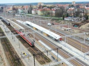 Olsztyn Główny: nowy peron zachęca do podróży koleją