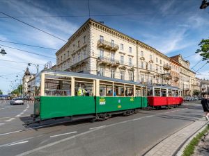 Na Krakowską Linię Muzealną znów wyjechały historyczne autobusy i tramwaje
