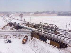 Kolejowy bajpas ułatwia podróż i przebudowę wiaduktu kolejowego na trasie Poznań- Szczecin