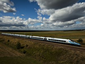PKP Intercity zwiększa częstotliwość pociągów na wakacje
