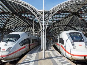 Deutsche Bahn przedstawia analizę ekspansji szybkiego transportu kolejowego w Europie
