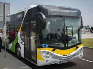Nowy rozkład jazdy autobusów lotniskowych KM