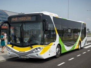 Nowy rozkład jazdy autobusów KM do Modlina
