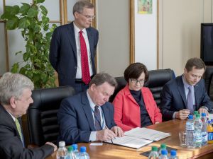 EBI pożyczy 250 mln euro na modernizację linii Warszawa – Lublin 