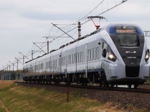 Mniej pociągów do Białegostoku z powodu opóźnień w produkcji Darta