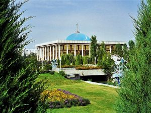 Janusz Piechociński: W Uzbekistanie rozpoczęła się reforma konstytucyjna