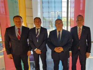 Litwa i Polska o dodatkowych połączeniach i korytarzu dla ukraińskich towarów do portów bałtyckich