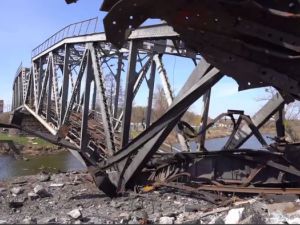 Most kolejowy w Irpieniu zostanie odbudowany w ciągu miesiąca
