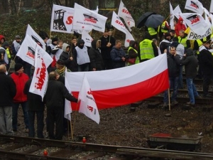Górnicy zablokowali tory w Katowicach