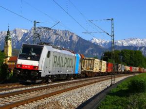 Railpool zamawia 65 lokomotyw TRAXX