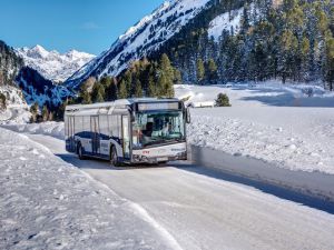 ÖBB Postbus wybiera Solarisa na dostawcę nawet 182 autobusów do Austrii