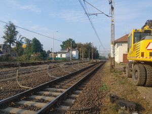 Nowy wiadukt zwiększy bezpieczeństwo pod Poznaniem – ruszyły prace PLK w Kobylnicy