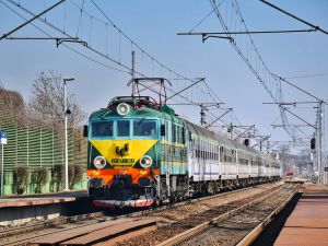 Komunikat Ministerstwa Infrastruktury: Komunikacja kolejowa dla przewozu uchodźców z Ukrainy