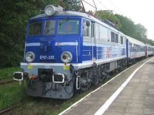 PKP Intercity naprawi i zmodernizuje 76 lokomotyw