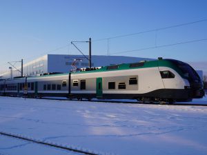 Stadler rozpoczął testy pięcioczłonowego pociągu elektrycznego zbudowanego dla Kolei Białoruskich