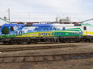 Węgierski GYSEV CARGO świętuje 10-lecie swojego istnienia lokomotywą reklamową