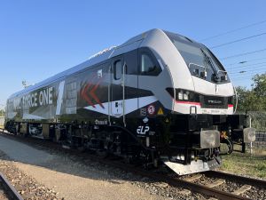 Zakupione przez ELP lokomotywy EURO9000 z homologacją typu w UE i certyfikacją dla Niemiec i Austrii