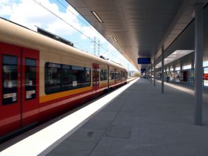 Zmiany w rozkładzie jazdy pociągów w aglomeracji warszawskiej