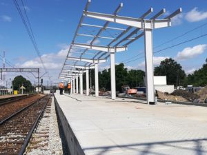 Postępuje modernizacja przystanku kolejowego Wrocław Muchobór