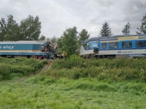 RegioShark z sierpniowej kolizji kolejowej koło Domażlic nie wróci do służby. Będzie dawcą części