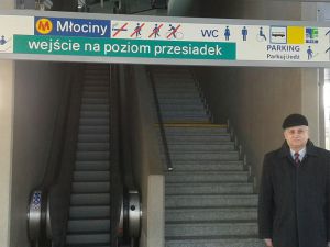 Andrzej Jędrzejewski: parkingi przesiadkowe mogą być miejscami świadczenia usług