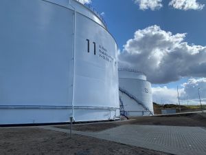 Inwestycje infrastrukturalne Portu Gdynia oraz PERN. Wzrost przeładunków paliw. 